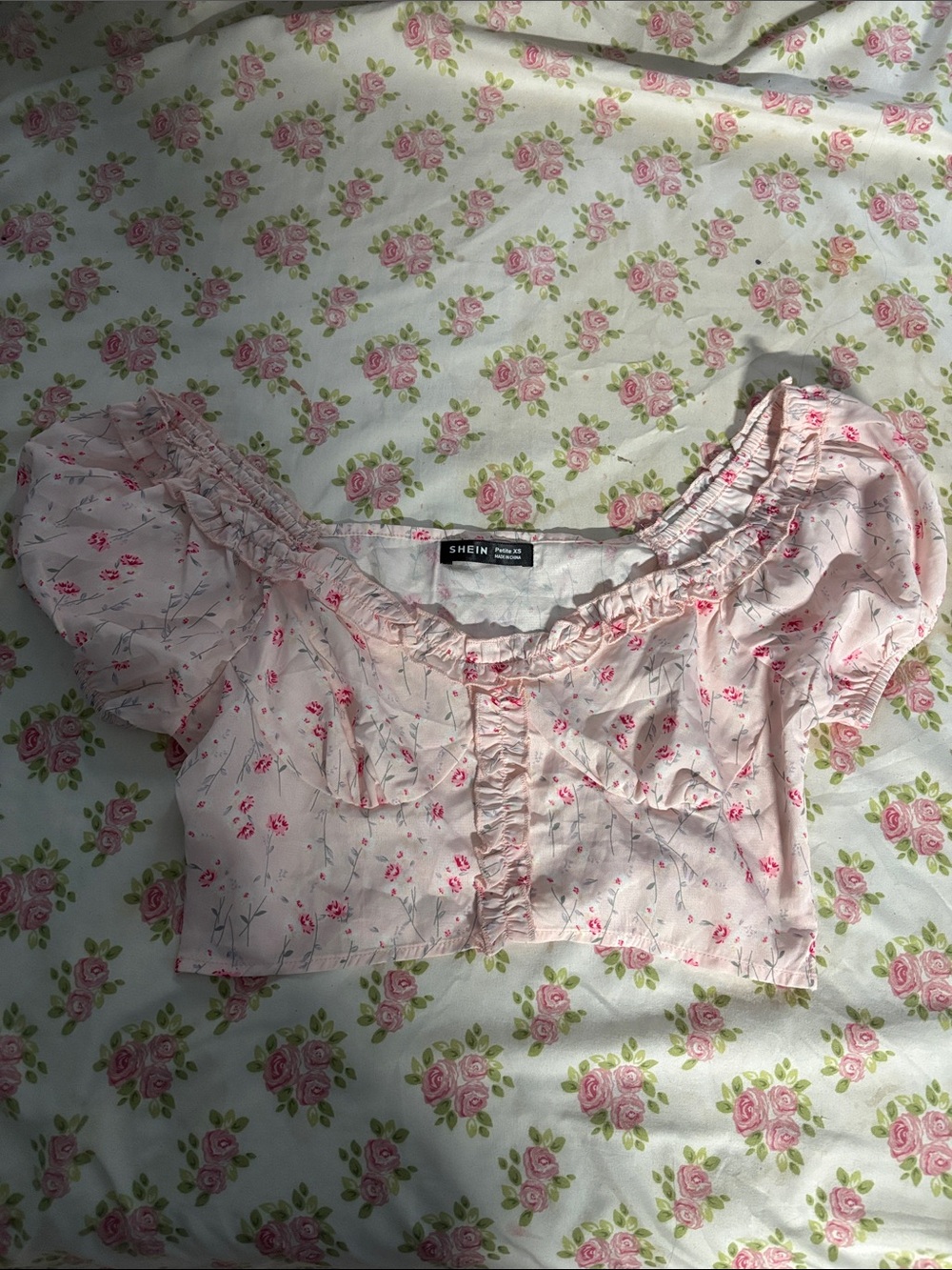 SHEIN Petite Light Pink Floral Puff Sleeve Crop Top 🌸